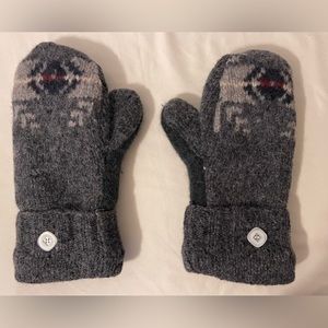 Hand Made  Sweater Mittens Artisan Made Soft Fleece Lining M/L Grey